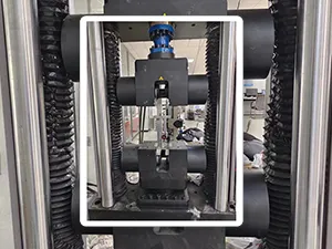 Hydraulic side-action grips